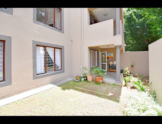 2 BEDROOM APARTMENT FOR SALE IN CRAIGHALL